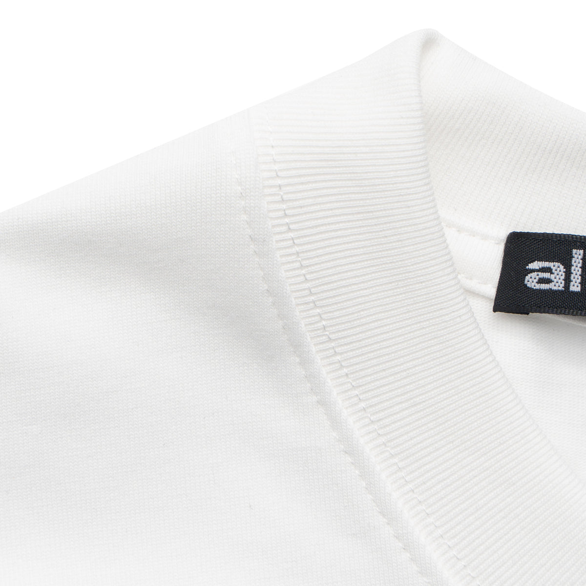 Printed T-Shirt: High-End Fashion Statement-1105