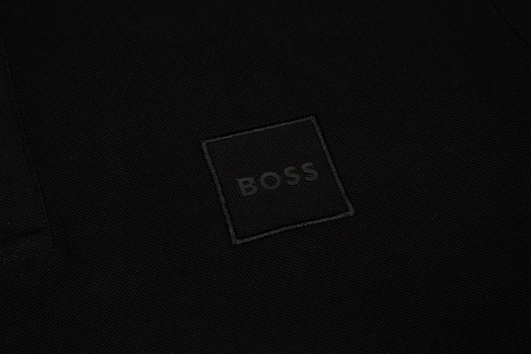 Printed T-Shirt: High-End Fashion Statement-1256