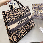 Exquisite leather bags-529