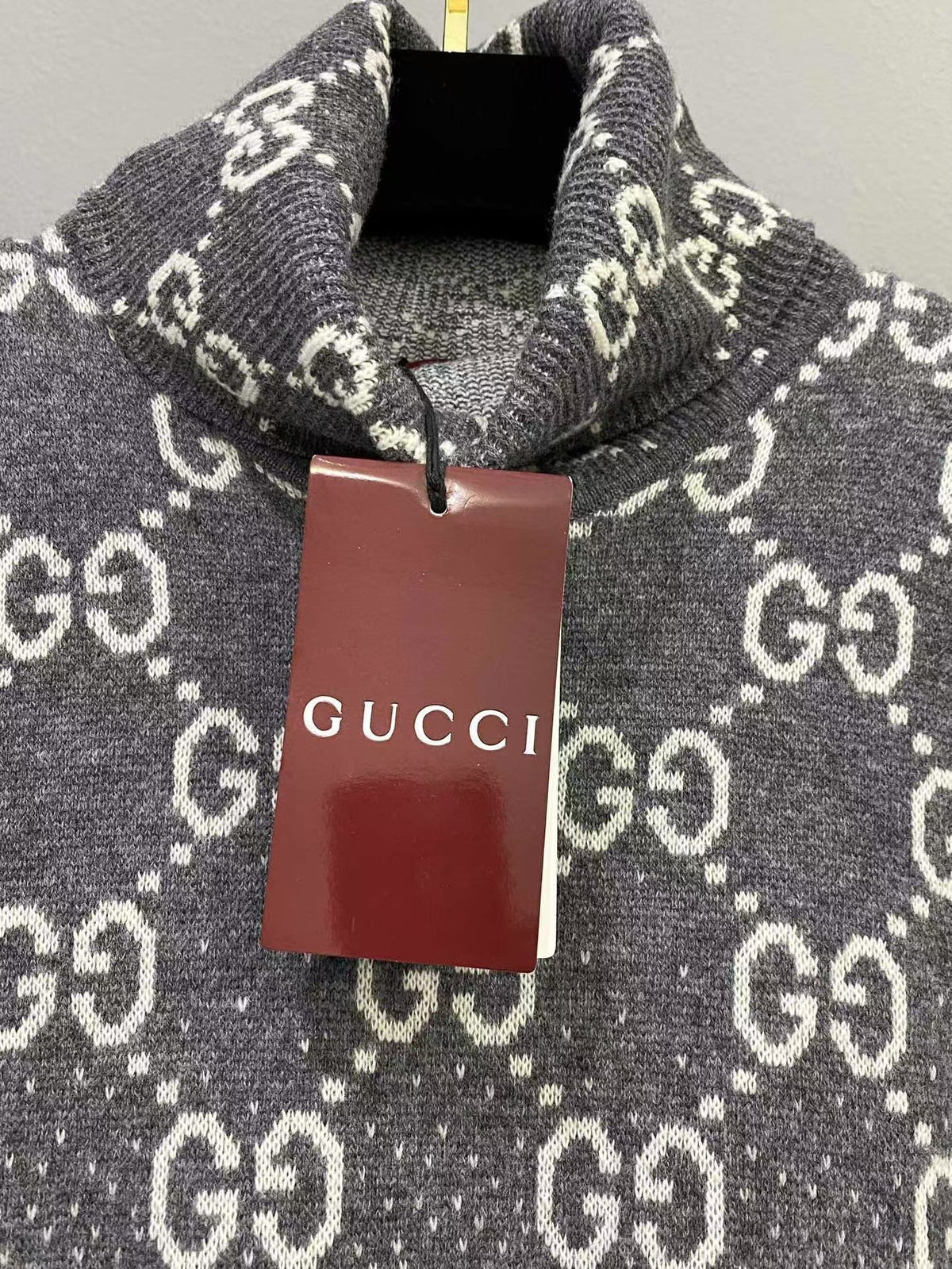 Classic Fashion Sweater-555(Women's)