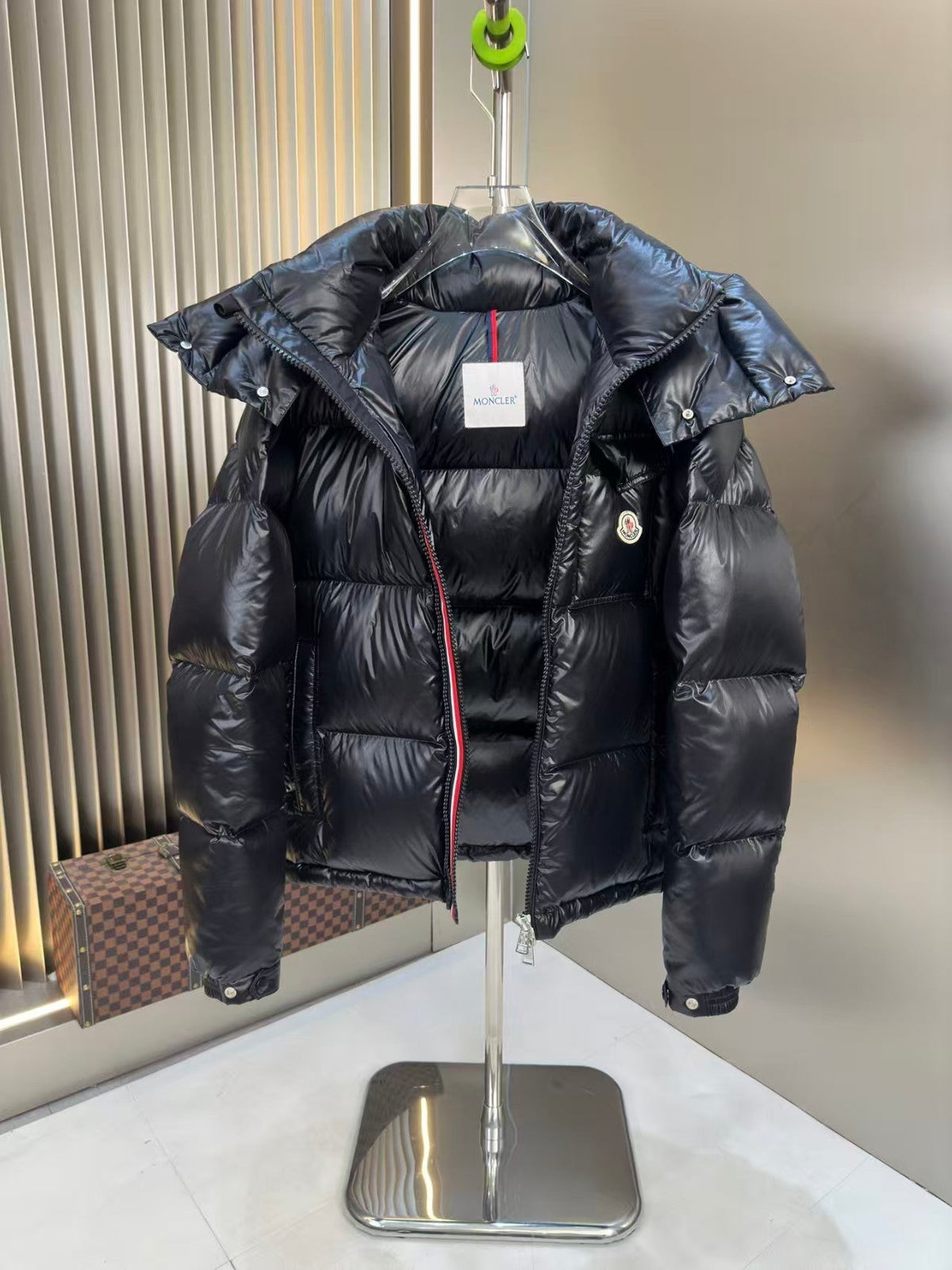 Classic down jacket-12