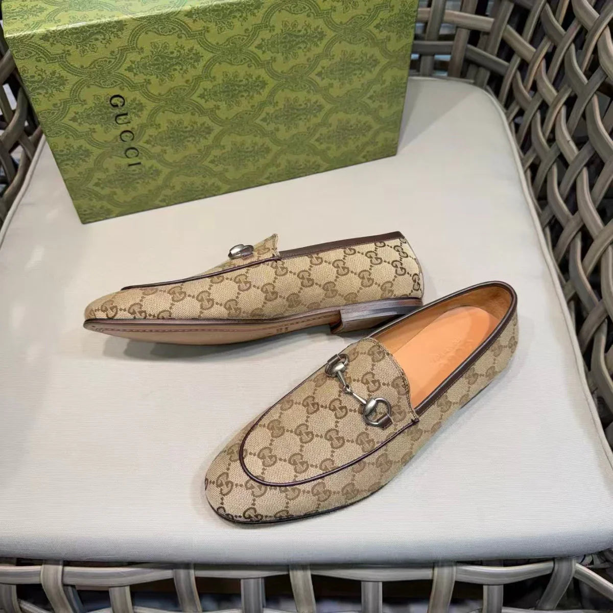 Elegant & Fashionable Men's Premium Shoes-1000