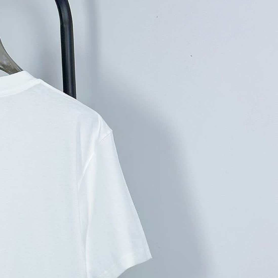 Classic T-shirt-486