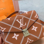 Exquisite leather bags-497