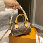 Exquisite leather bags-483