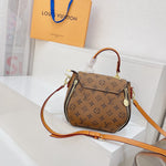 Exquisite leather bags-425