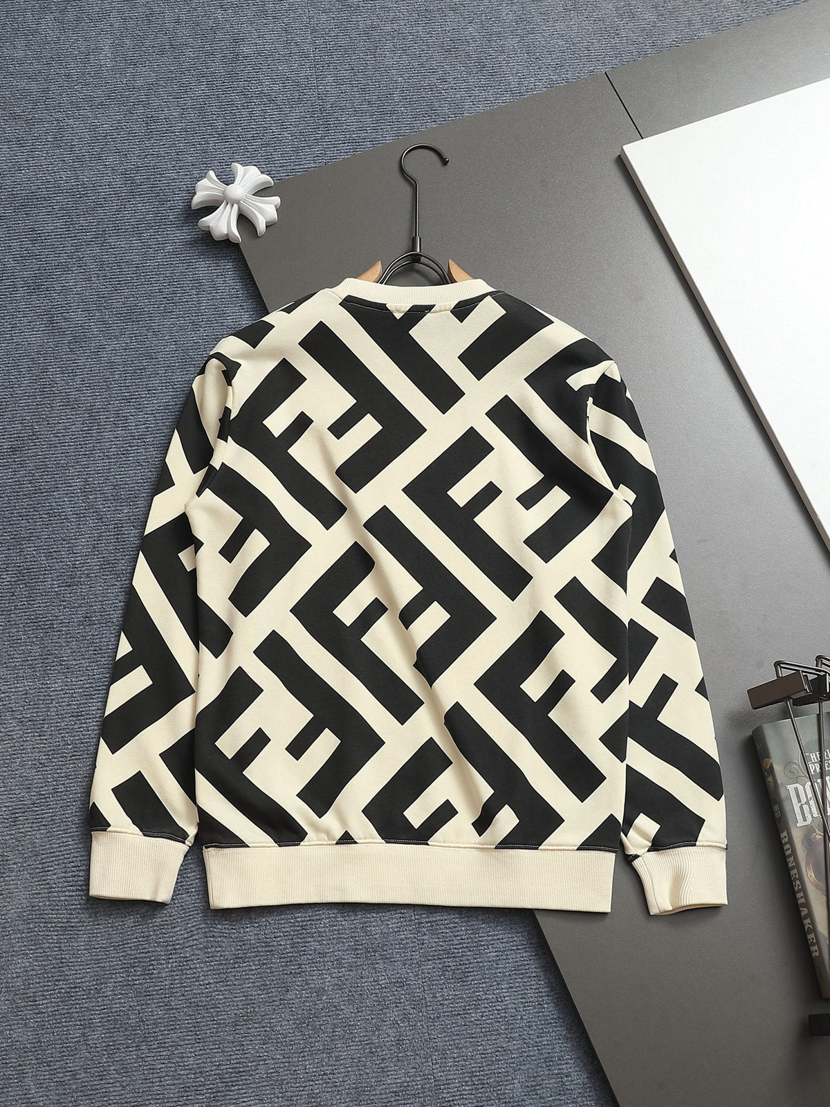 Classic Fashion Sweater-70