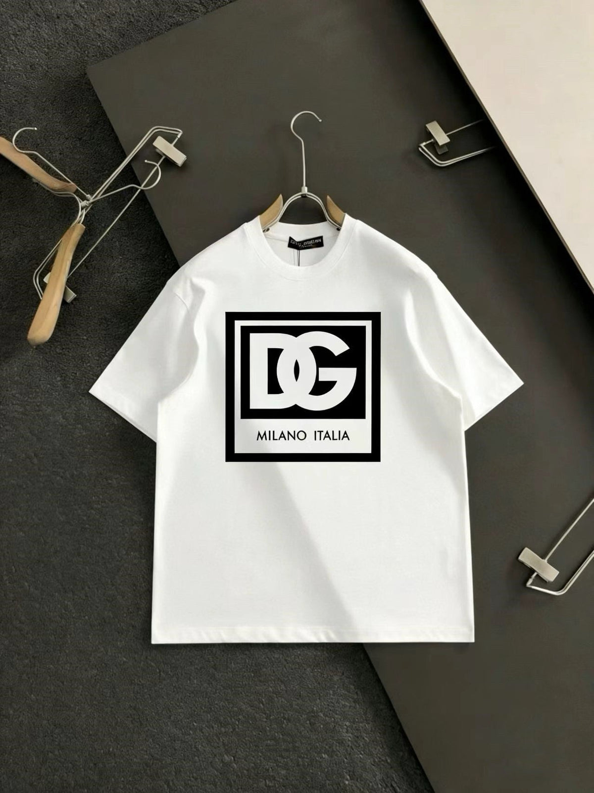Classic T-shirt-1006