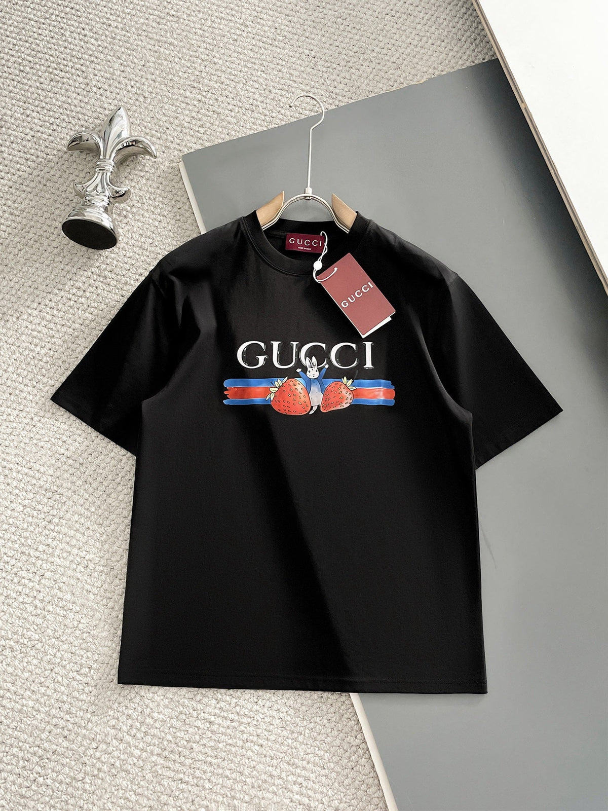Classic T-shirt-1001