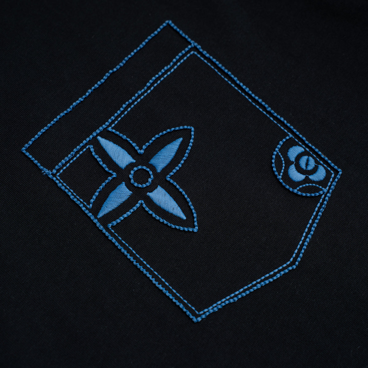 Classic T-shirt-380