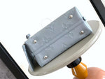 Exquisite leather bags-388