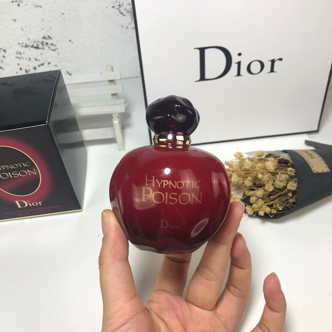 Enchanting Red Poison Eau de Toilette 100ml