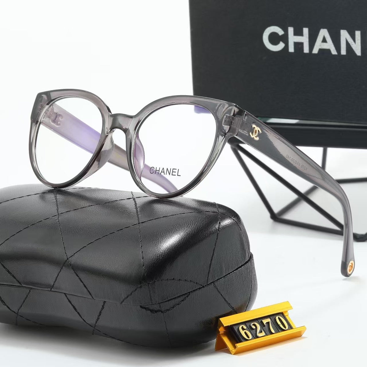 Fashion Eyewear: Elevate Your Style with Exquisite Craftsmanship-510