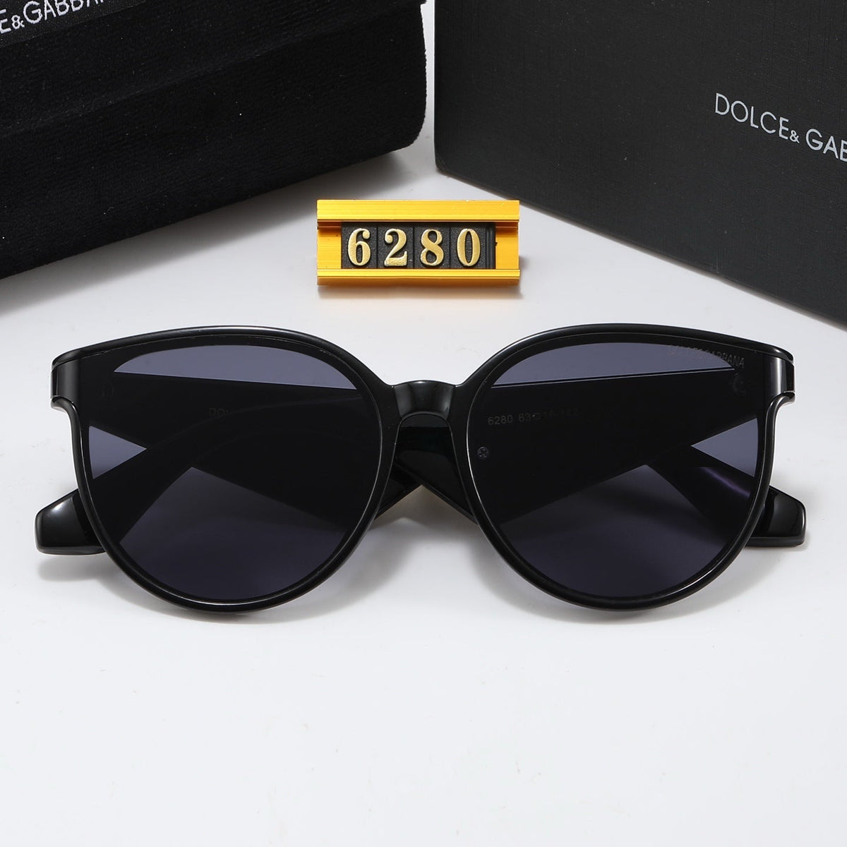 Luxury Eyewear: Elevate Your Style with Exquisite Craftsmanship-512