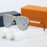 Fashion Eyewear: Elevate Your Style with Exquisite Craftsmanship-540