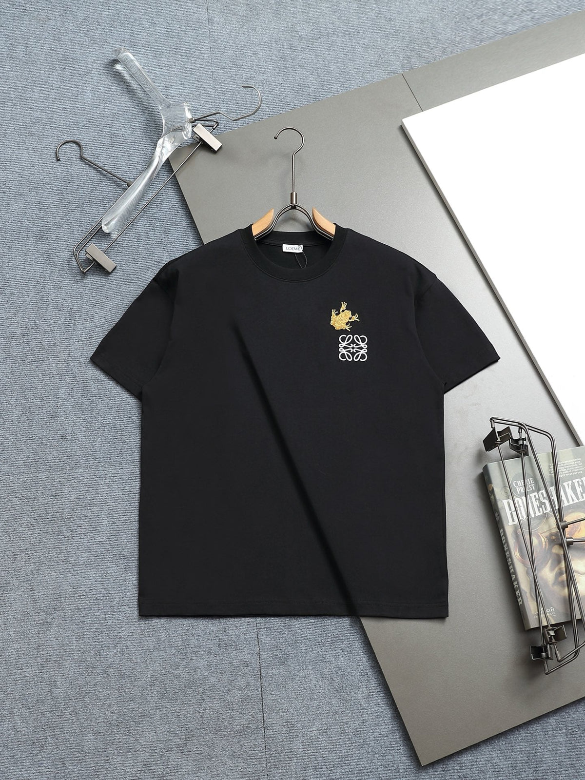 Classic T-shirt-109