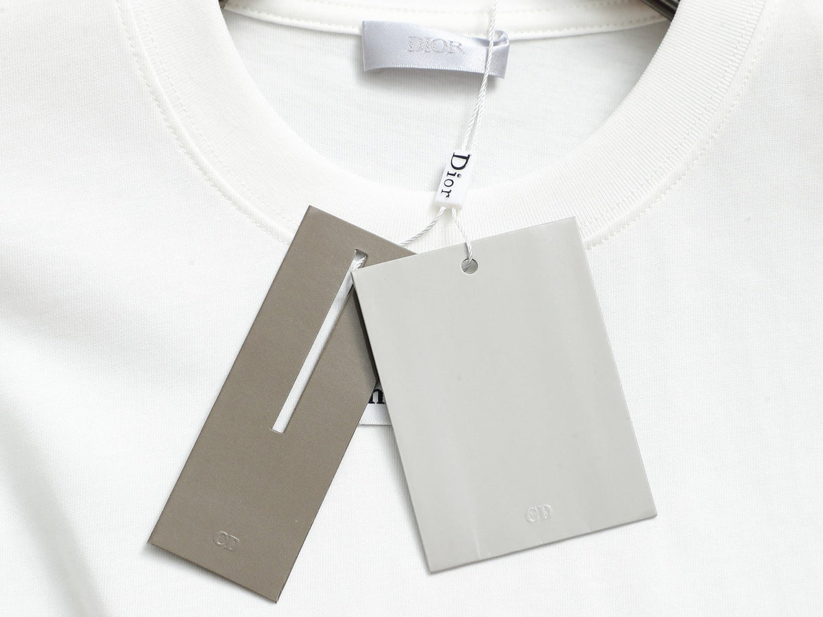 Classic T-shirt-110