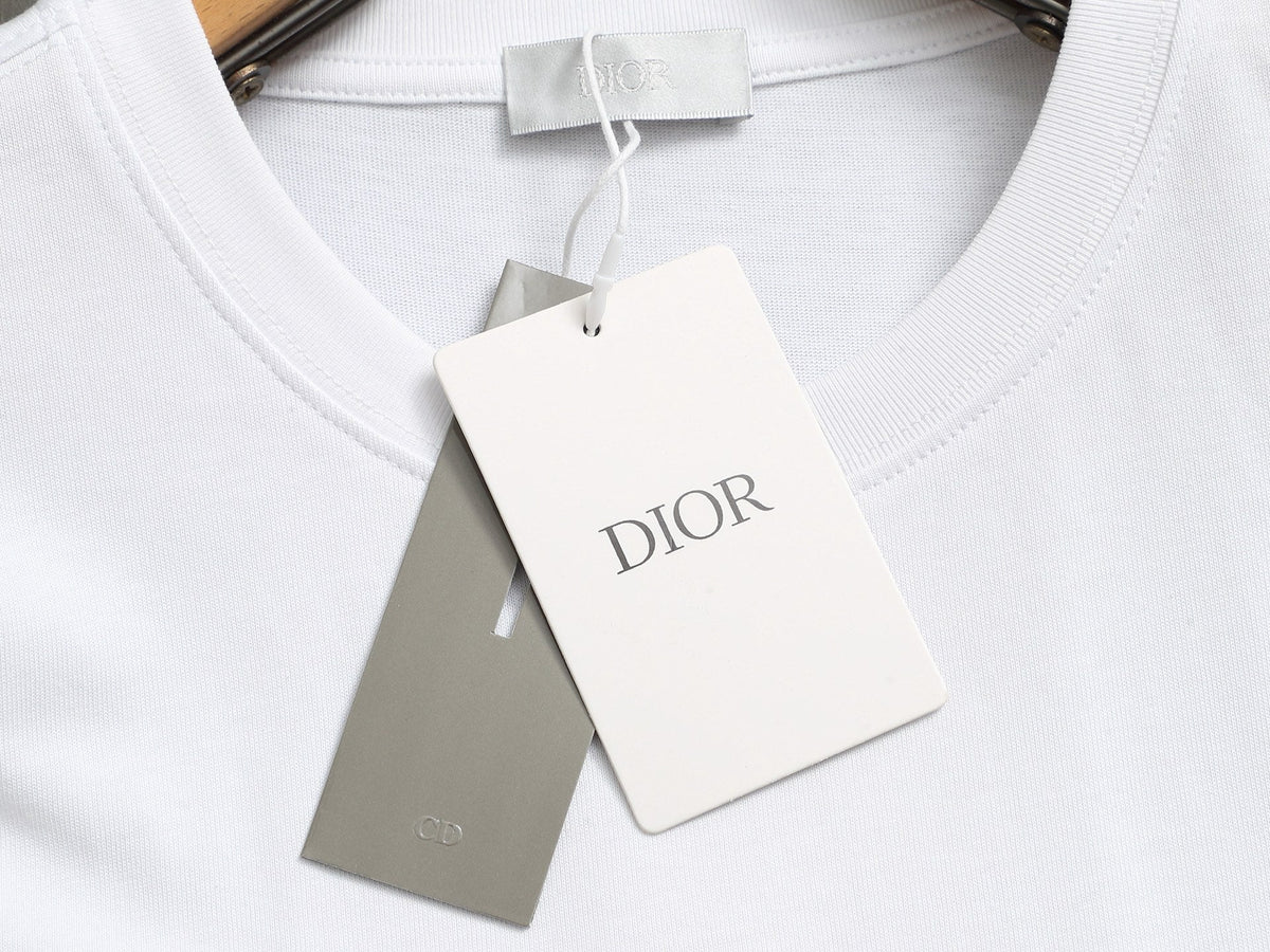 Classic T-shirt-129