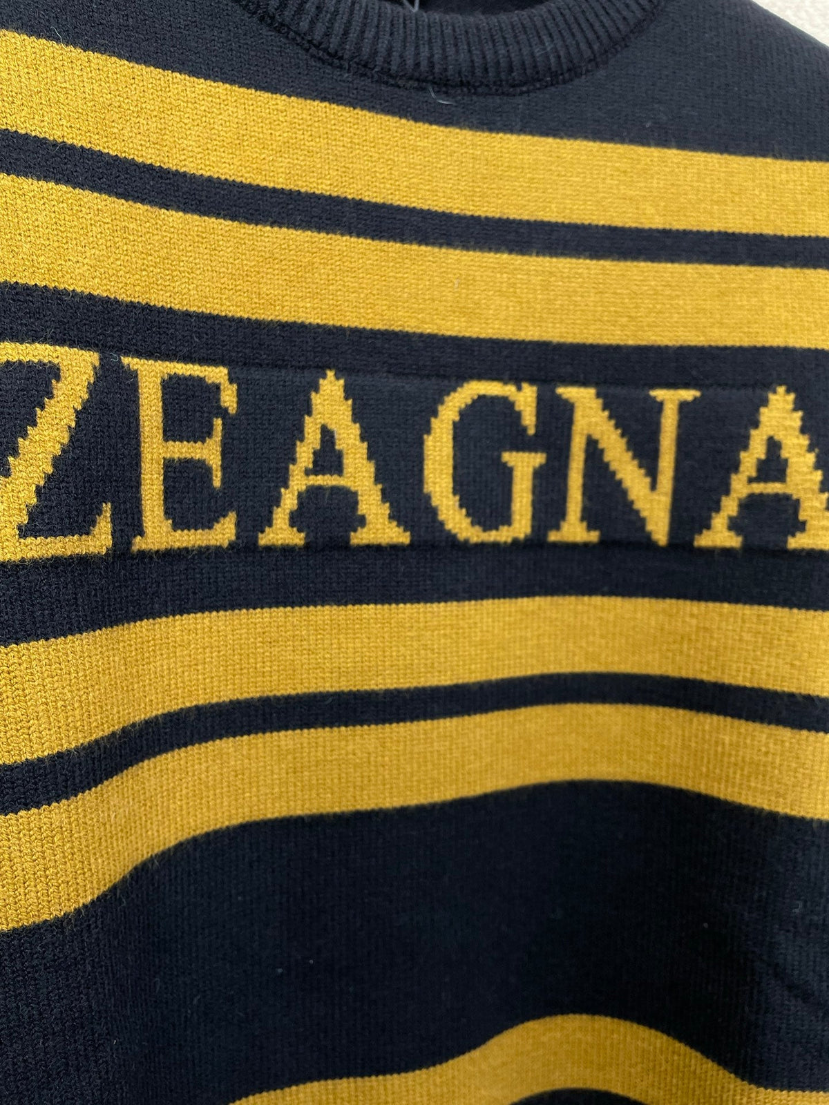 Classic Fashion Sweater-124