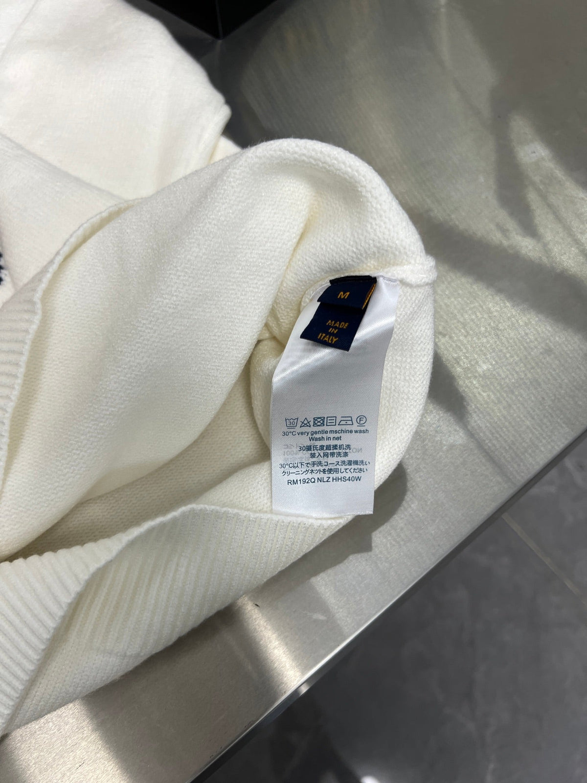 Classic Fashion Sweater-127