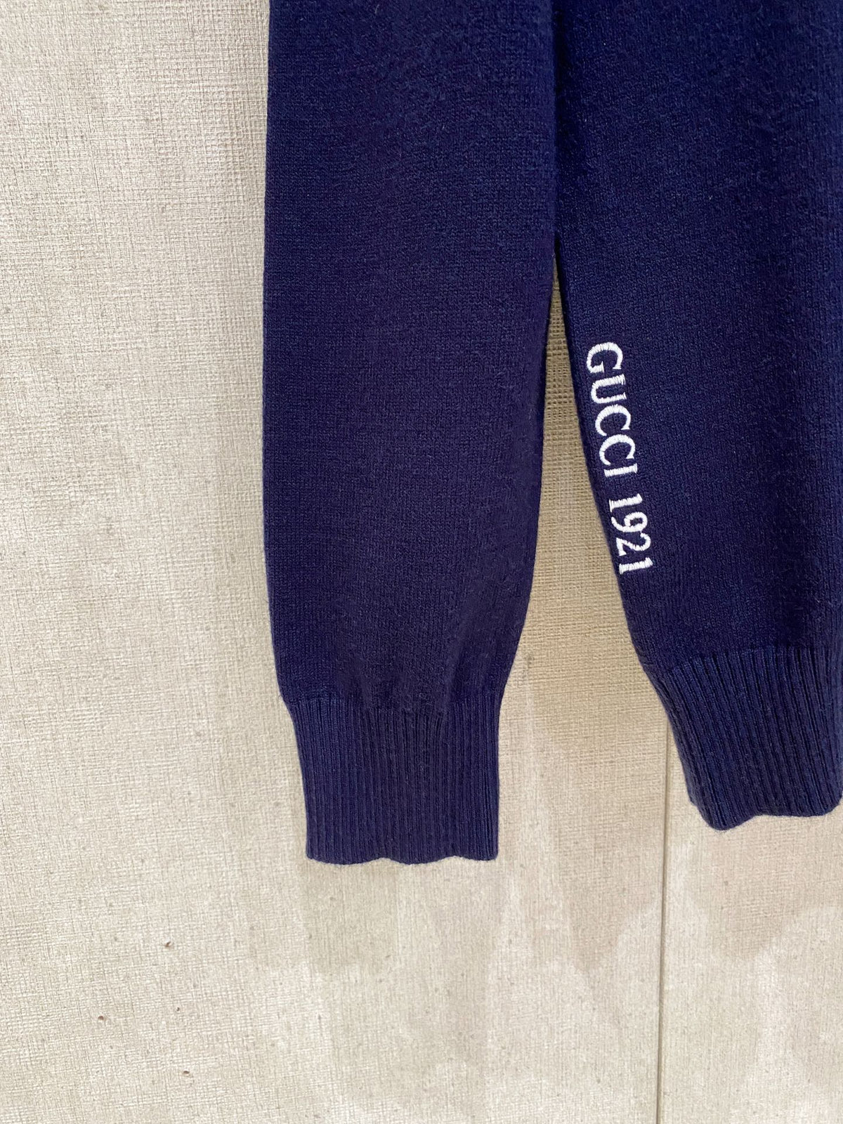 Classic Fashion Sweater-138