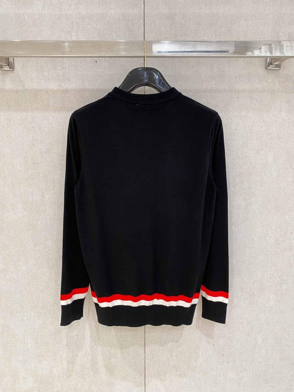 Classic Fashion Sweater-140