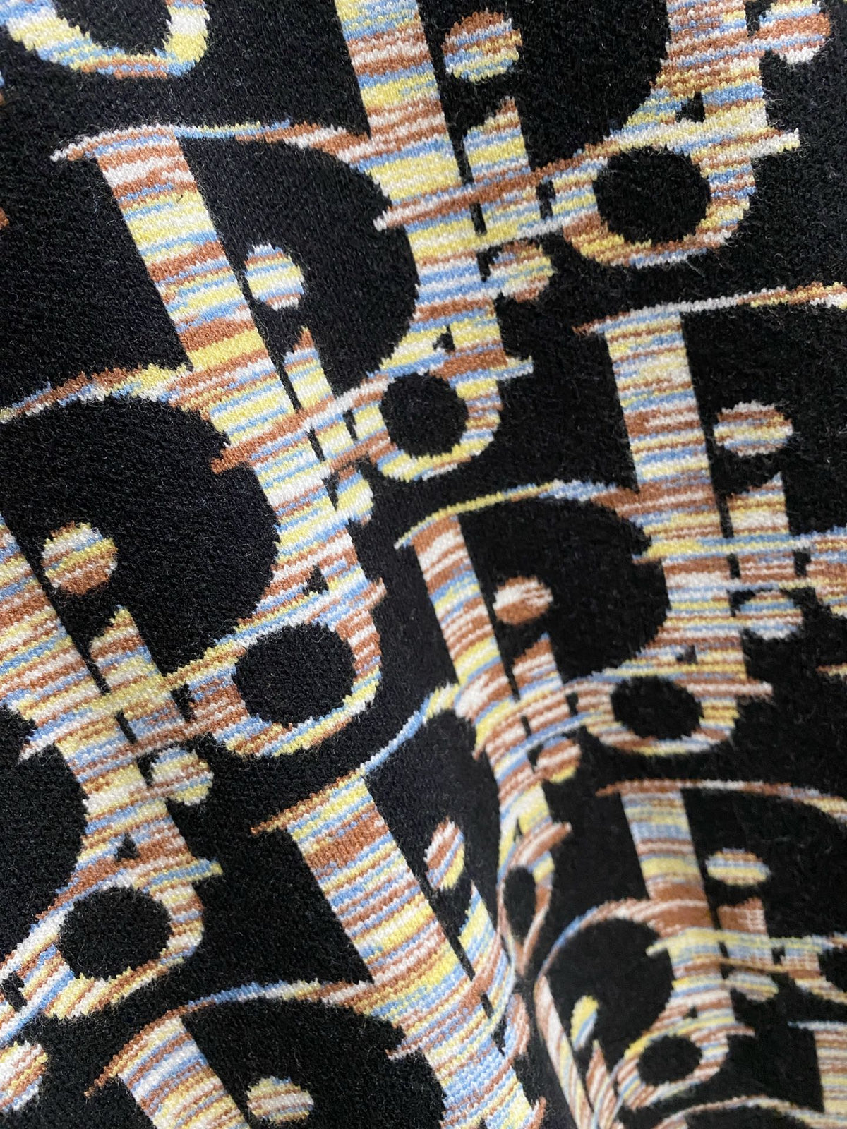 Classic Fashion Sweater-141