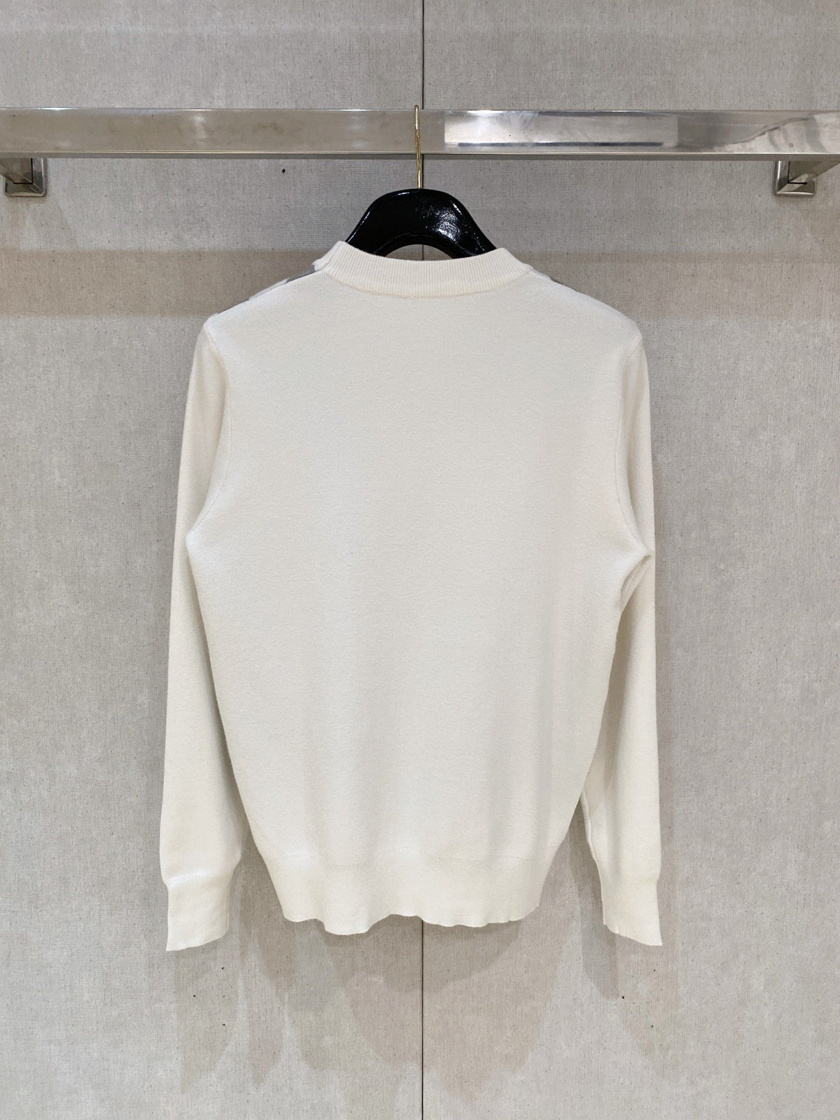 Classic Fashion Sweater-143