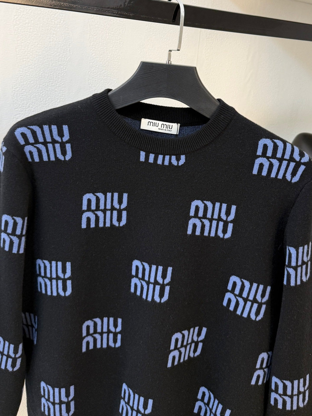 Classic Fashion Sweater-153