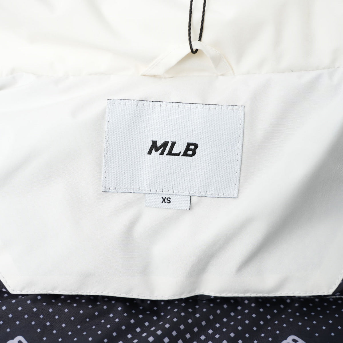 Ultra-Light Winter Puffer –24