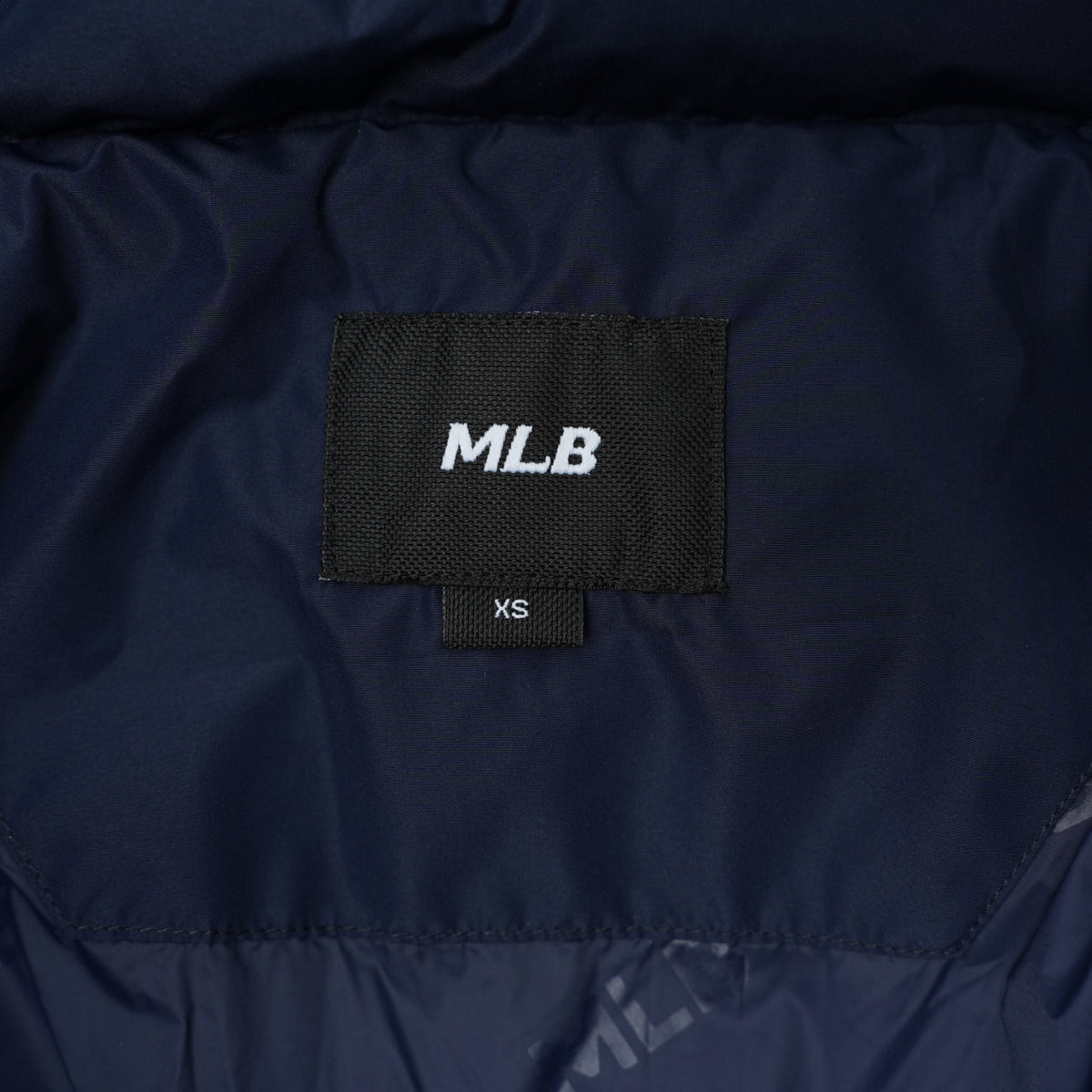 Ultra-Light Winter Puffer β26