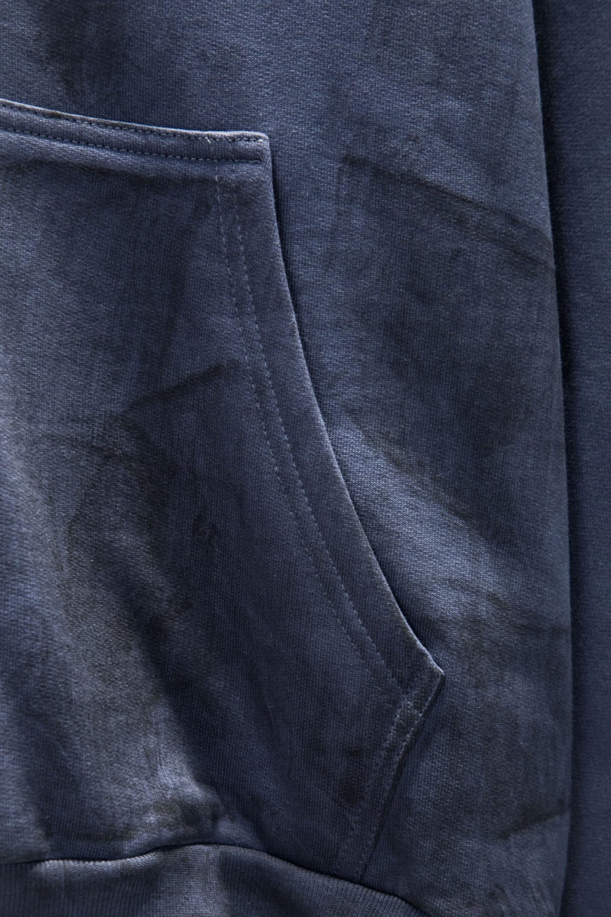 Classic Fit Hoodie-1004