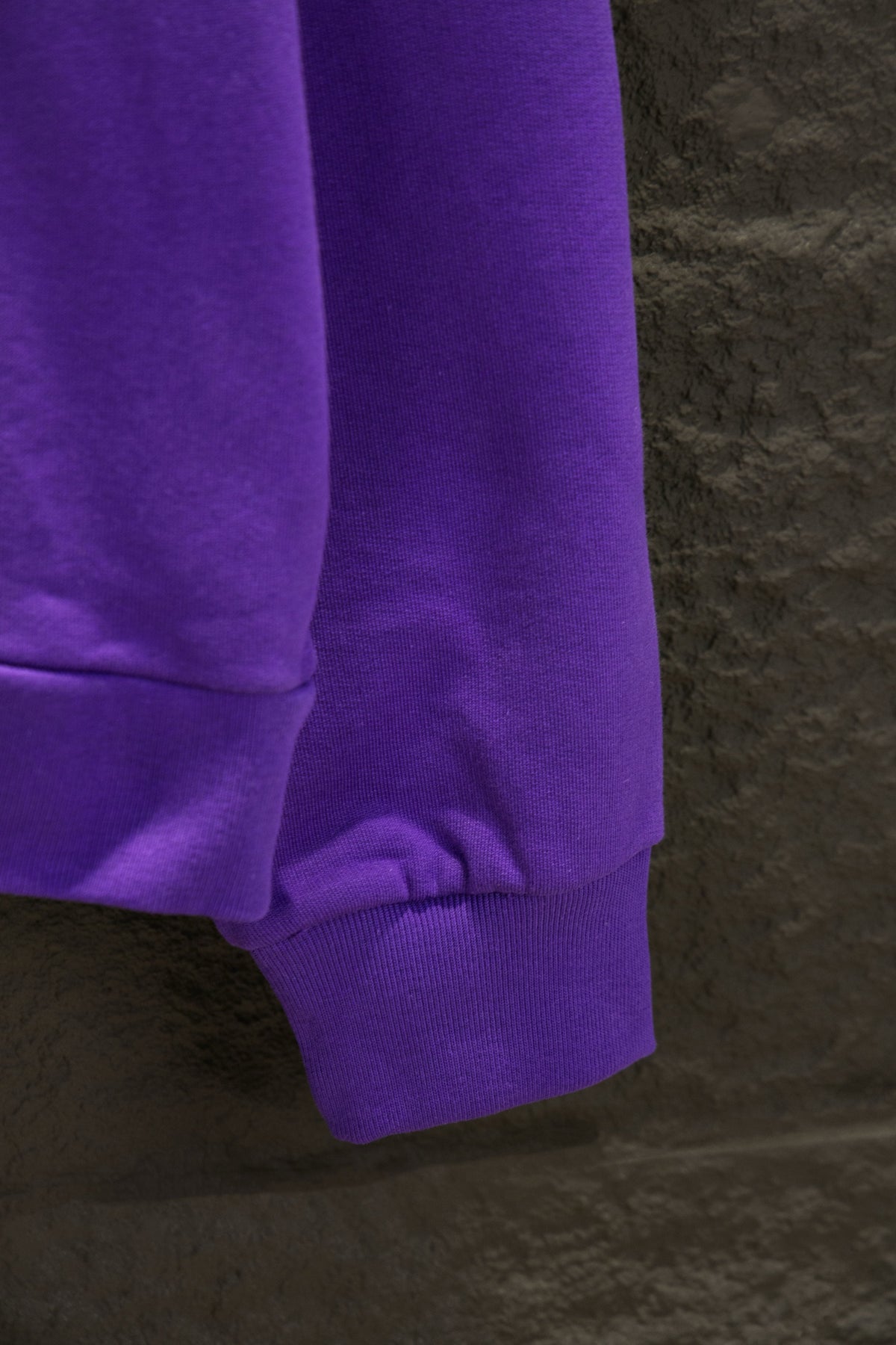 Classic Fit Hoodie-1008