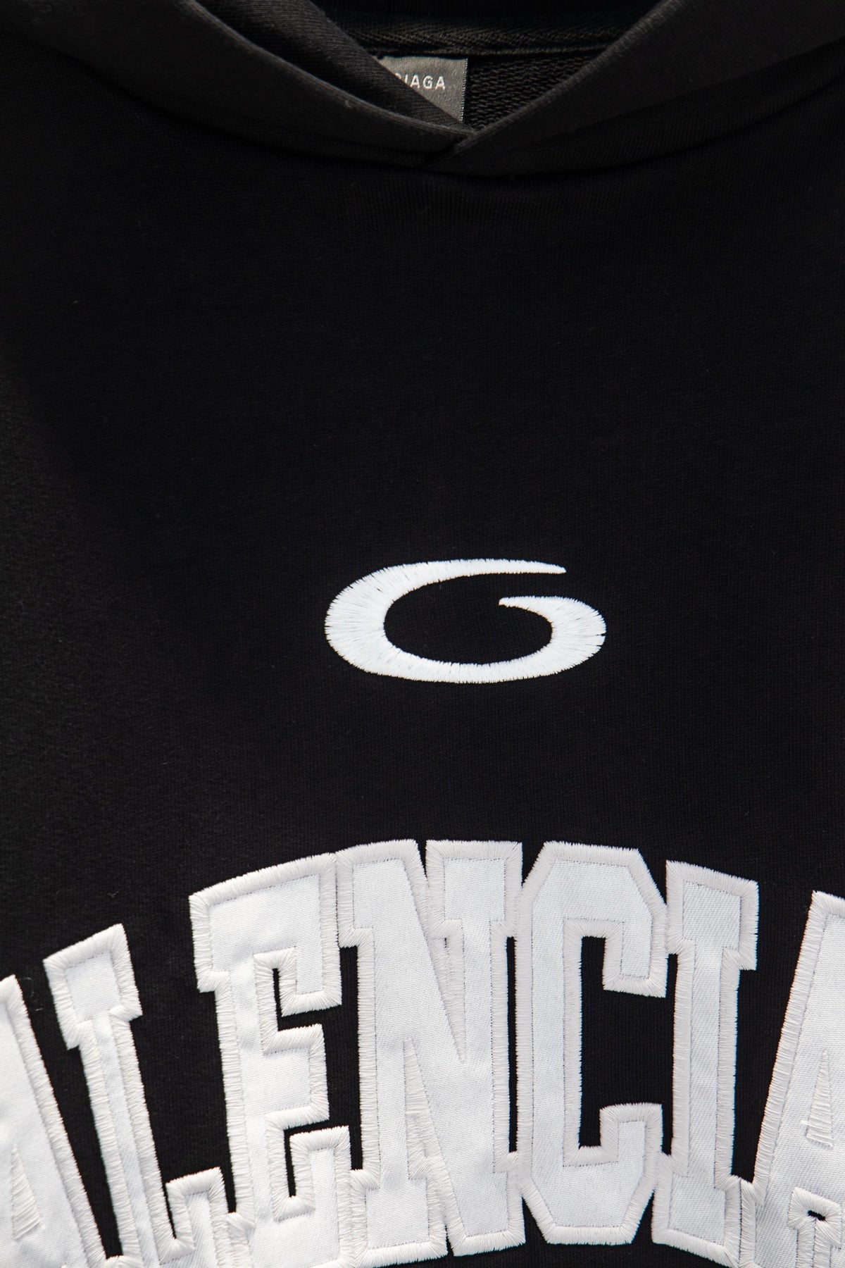 Classic Fit Hoodie-1009