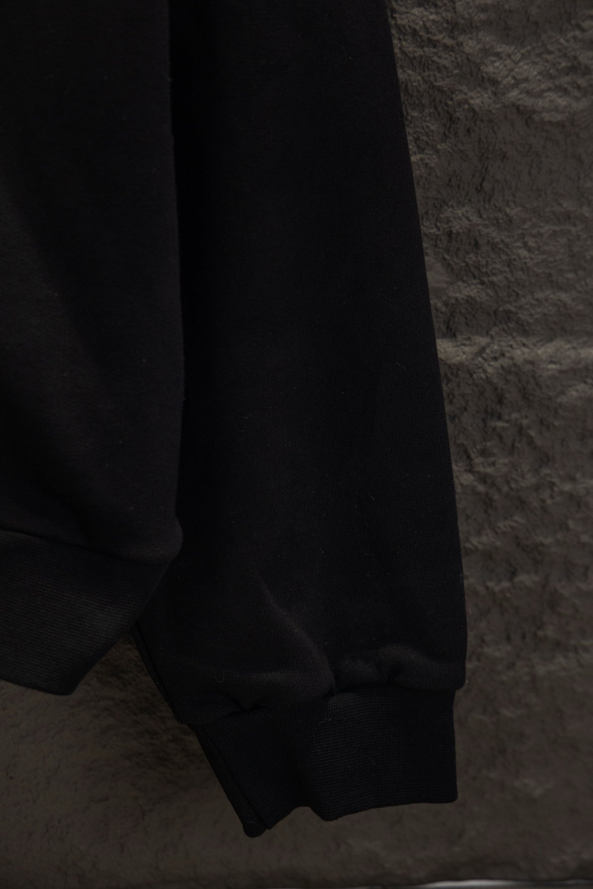 Classic Fit Hoodie-1009