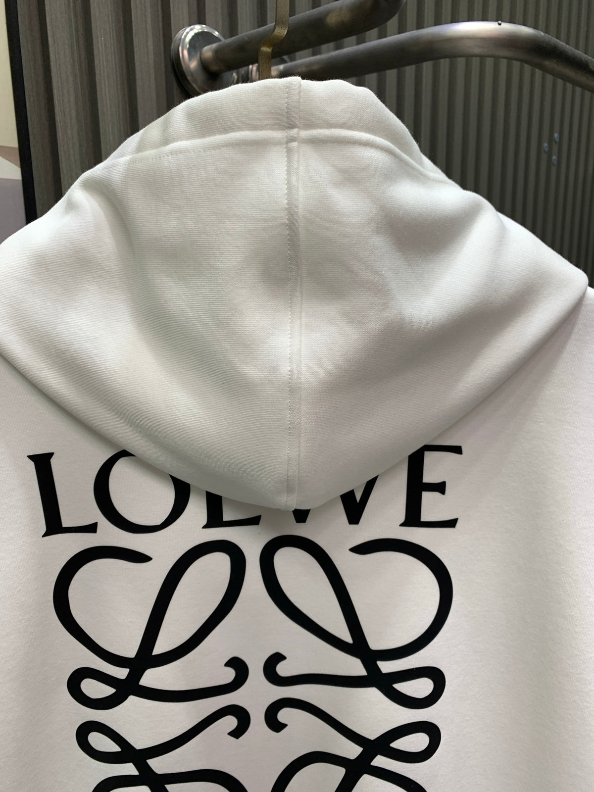 Classic Fit Hoodie-1020