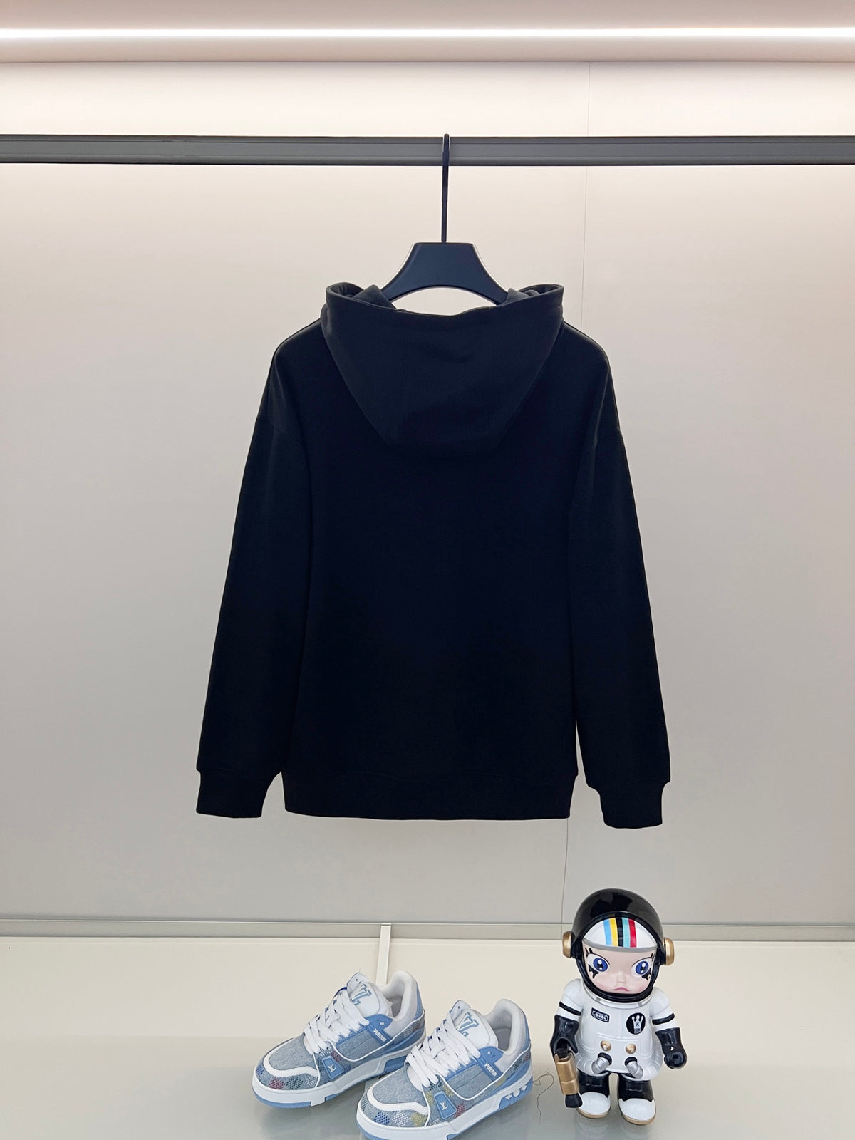 Classic Fit Hoodie-1027