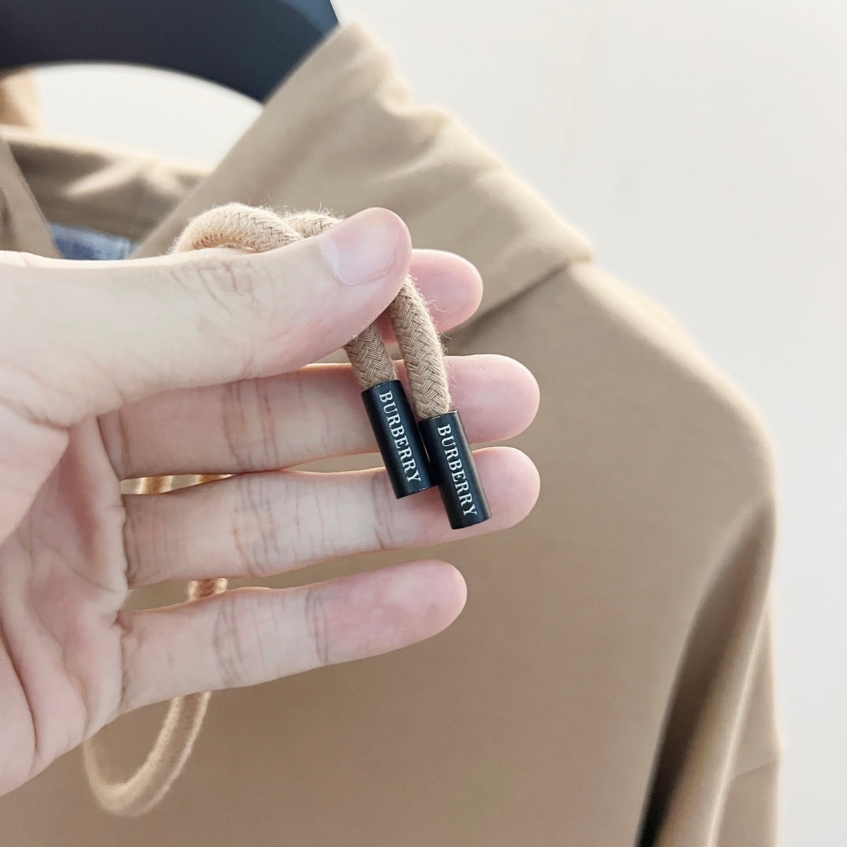 Classic Fit Hoodie-1029