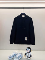 Classic Fit Hoodie-1031