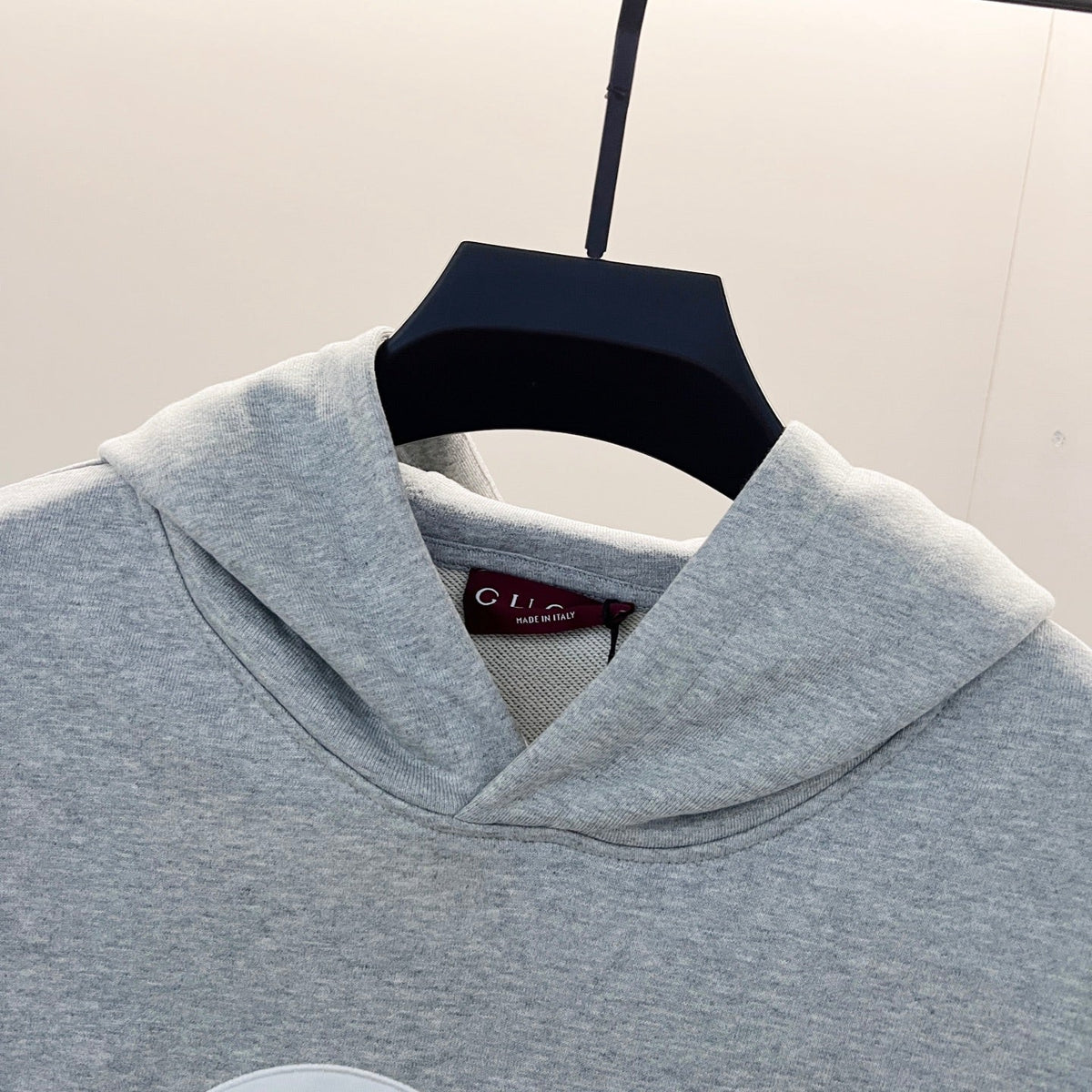 Classic Fit Hoodie-1032