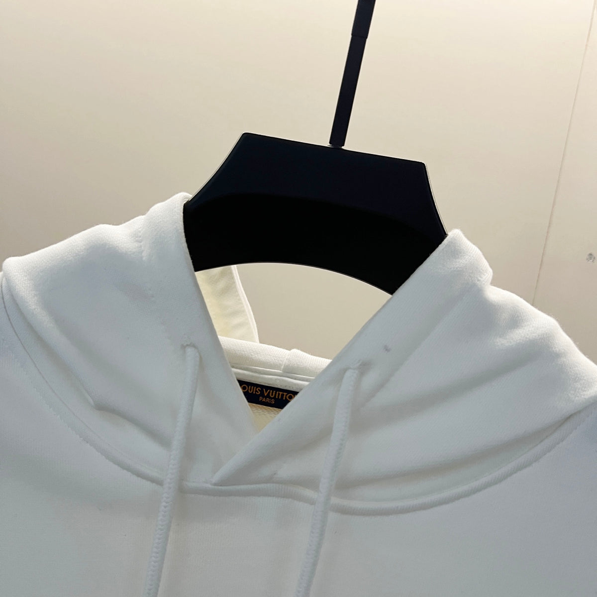 Classic Fit Hoodie-1039