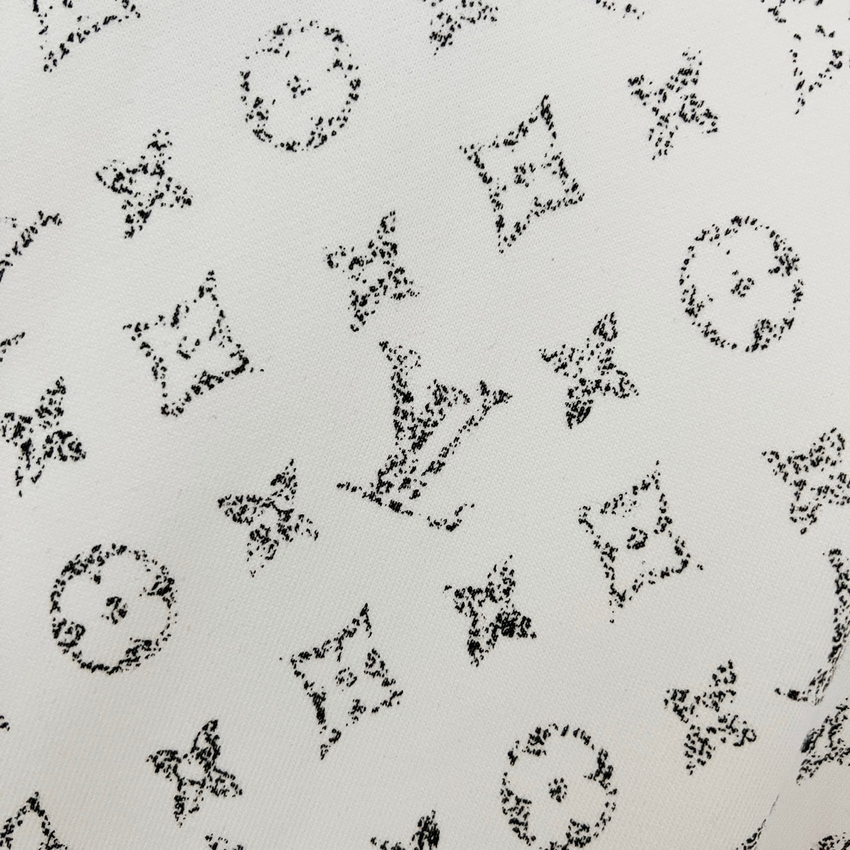 Classic Fit Hoodie-1039