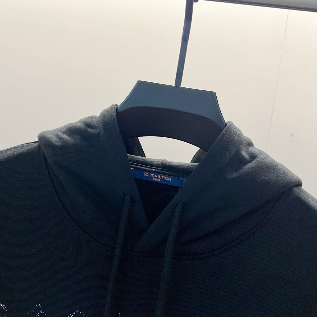 Classic Fit Hoodie-1040