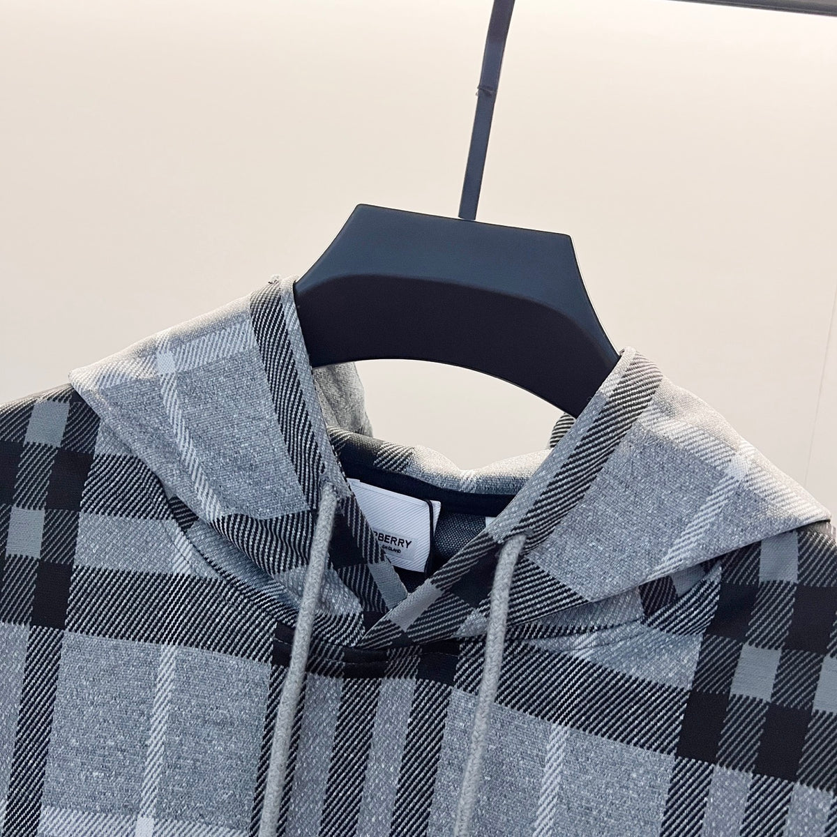 Classic Fit Hoodie-1042