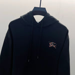 Classic Fit Hoodie-1046