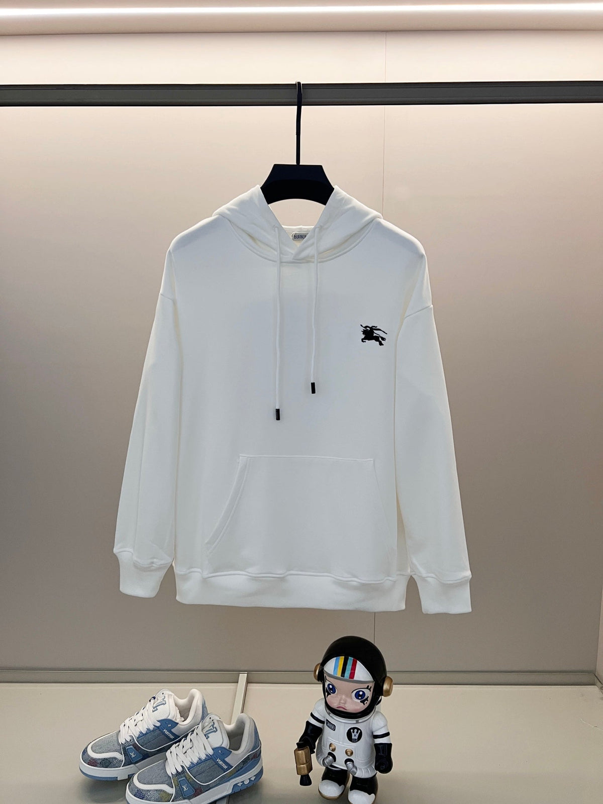 Classic Fit Hoodie-1049