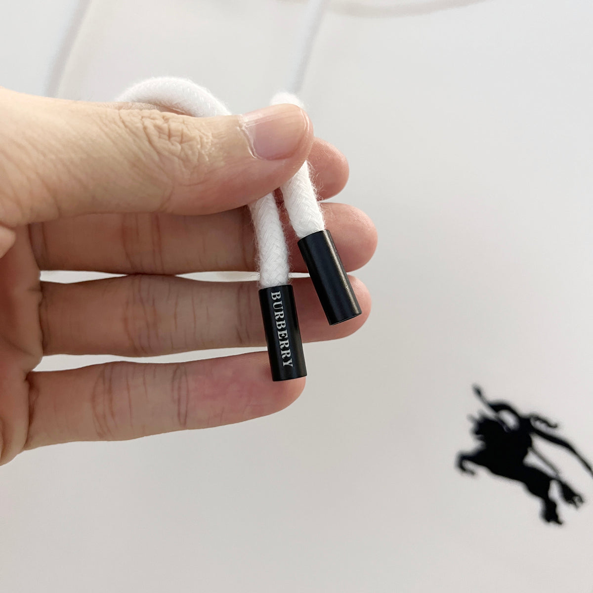 Classic Fit Hoodie-1049