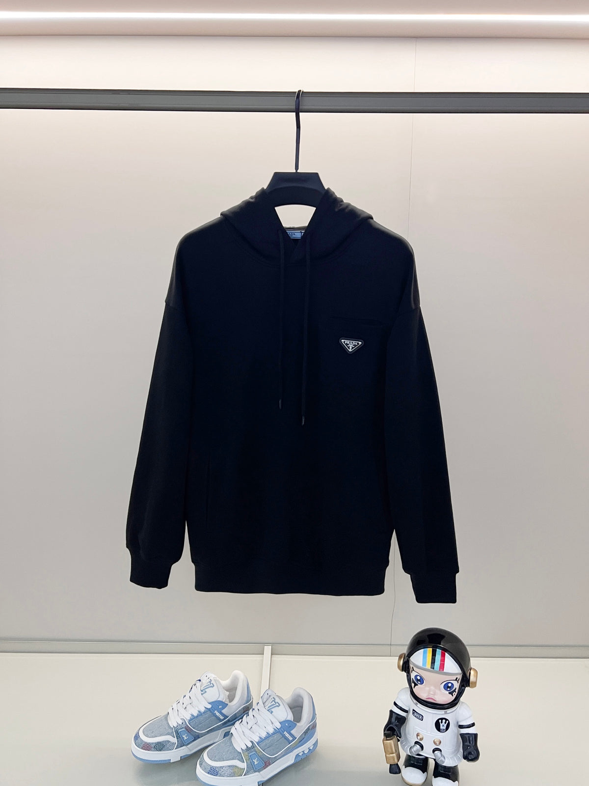 Classic Fit Hoodie-1054