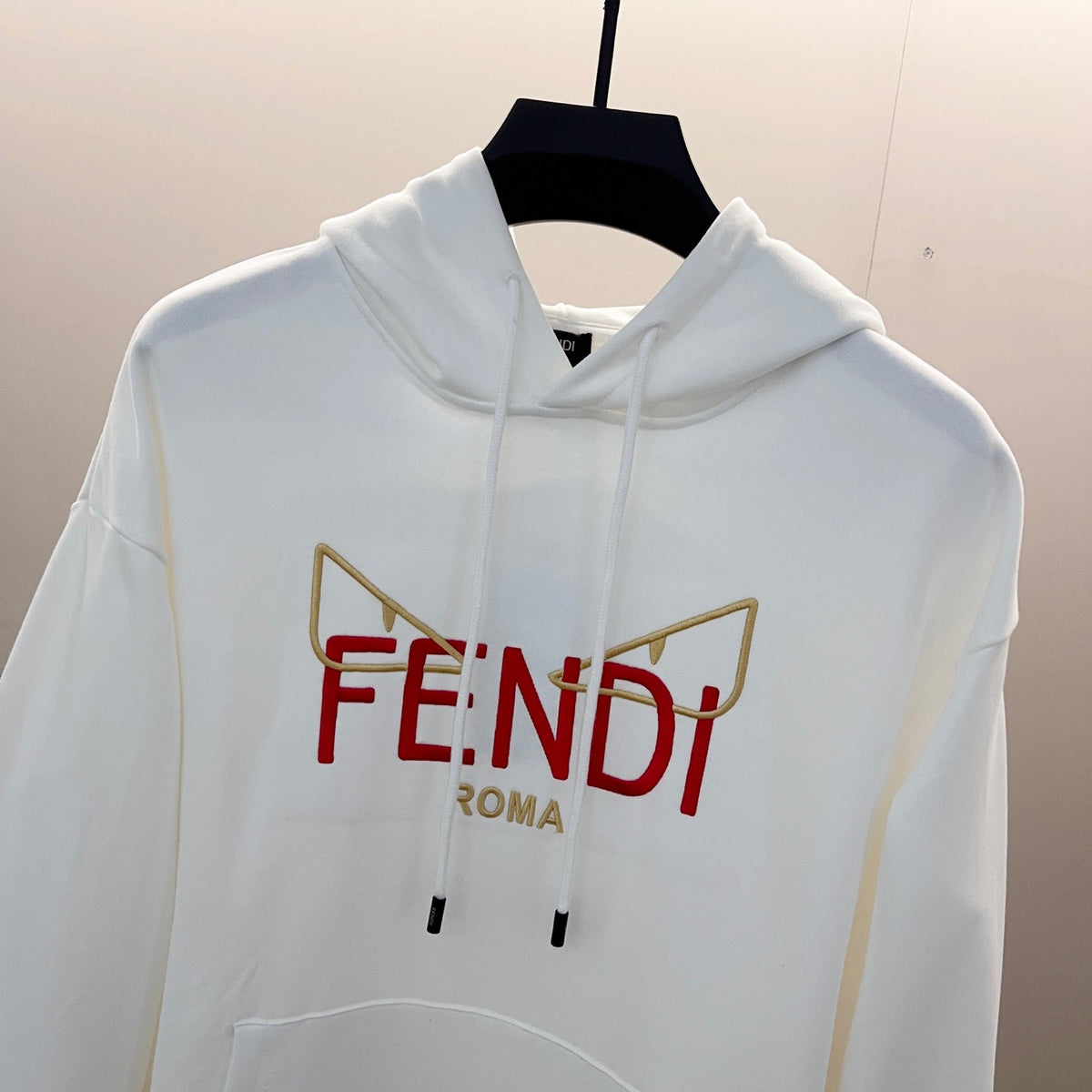 Classic Fit Hoodie-1055