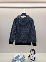 Classic Fit Hoodie-1059